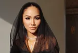 H'Hen Niê “trốn con” đi tham dự sự kiện, vóc dáng khiến dân mạng bất ngờ