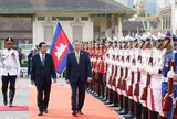 Lễ đón trọng thể Tổng Bí thư Tô Lâm thăm cấp Nhà nước tới Vương quốc Campuchia