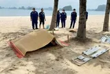 Dông lốc thổi lật thuyền trên Vịnh Hạ Long, hai vợ chồng thiệt mạng