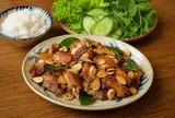 Cách làm thịt vịt cháy tỏi ngon, chuẩn vị quán chỉ với vài bước đơn giản