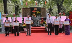 Trao bằng "Tổ quốc ghi công" 49 liệt sĩ Biệt động Sài Gòn - Gia Định