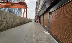 Lô cốt metro Nhổn-ga Hà Nội án ngữ gần chục năm, phố trung tâm thành 'phố chết'