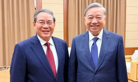 Tổng Bí thư Tô Lâm gặp Thủ tướng Quốc vụ viện Trung Quốc Lý Cường