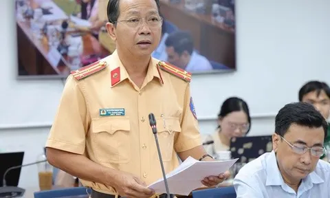 CSGT TP HCM sẽ tăng cường "phạt nguội" xe máy leo vỉa hè