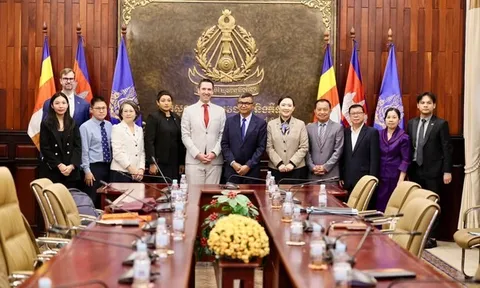 Cambridge International Education đạt thỏa thuận tương đương quốc gia đầu tiên tại Đông Nam Á, khi Campuchia công nhận bằng AS Level