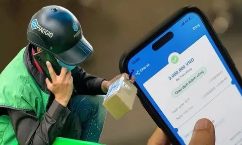 Đã chuyển khoản 1 tỷ đồng nhưng shipper không cho nhận hàng, người phụ nữ Hà Nội báo công an