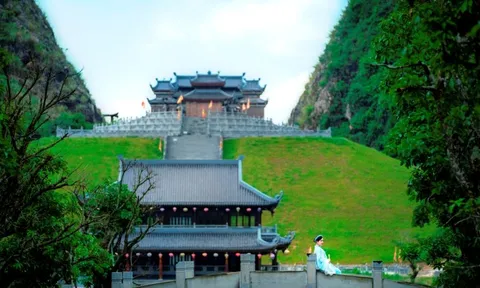 Thung lũng đẹp như phim cổ trang, điểm check-in mới ở Ninh Bình