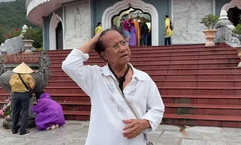 Chế Linh U90 tới ngôi chùa lớn nhất Đà Nẵng, cầu một điều