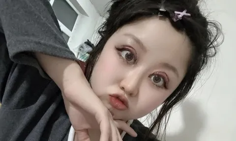 Khách Trung Quốc đổ xô sang Hàn Quốc 'đập mặt xây lại' trước Tết