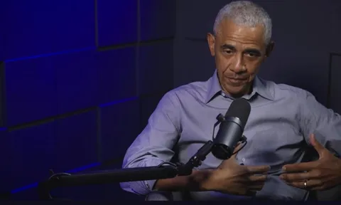 Cựu Tổng thống Mỹ Barack Obama nói rõ về người ngoài hành tinh