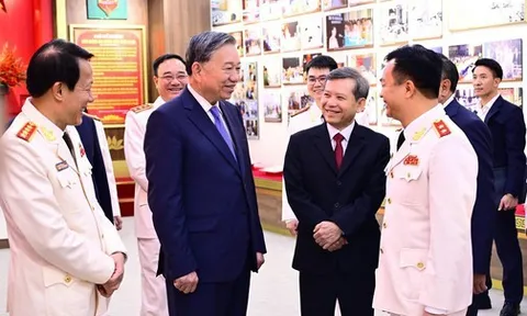 Tổng Bí thư Tô Lâm thăm và chúc Tết cán bộ, chiến sĩ Cục An ninh điều tra Bộ Công an