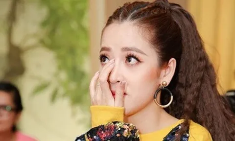 Nữ diễn viên bật khóc kêu gọi người mẹ bỏ con: "Tôi mong chị quay về"