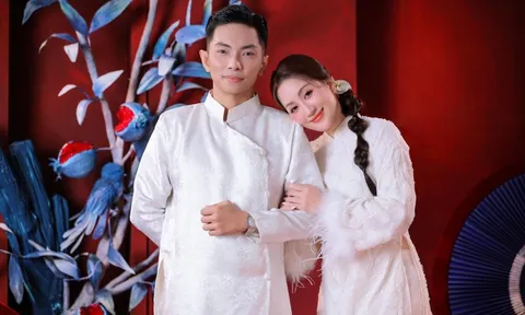 Thì ra Phan Hiển nịnh Khánh Thi còn đỉnh hơn cả khiêu vũ thế này!