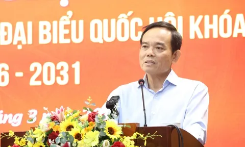 Tiếp xúc cử tri, Bí thư Thành ủy TPHCM Trần Lưu Quang chia sẻ 2 việc lớn thành phố phải làm ngay