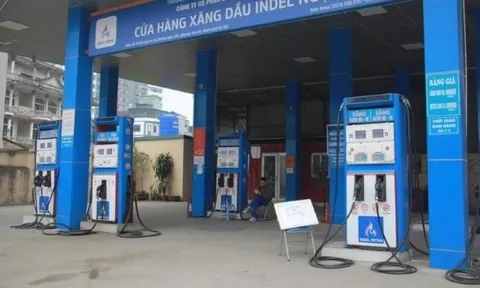 Hà Nội: 21 cây xăng dừng và hạn chế bán