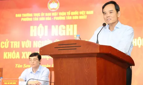 Bí thư Thành ủy TPHCM: Giao thông kết nối sân bay Tân Sơn Nhất rối rắm