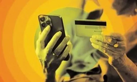 Đừng để bố mẹ già sập bẫy lừa đảo hưu trí: 3 bước "phòng vệ" đơn giản nhưng cực hiệu quả mà gia đình nào cũng cần biết