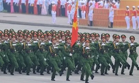 Tăng lương cơ sở từ 1/7: Bảng lương công an thay đổi thế nào, cấp bậc nào tăng cao nhất?