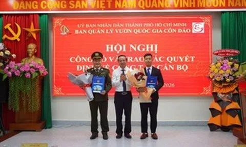 Công bố quyết định của Chủ tịch UBND TPHCM về công tác cán bộ