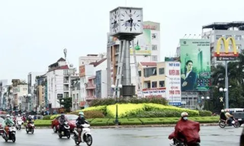 Có hay không việc tháo dỡ vòng xoay Điện Biên Phủ để giảm kẹt xe?