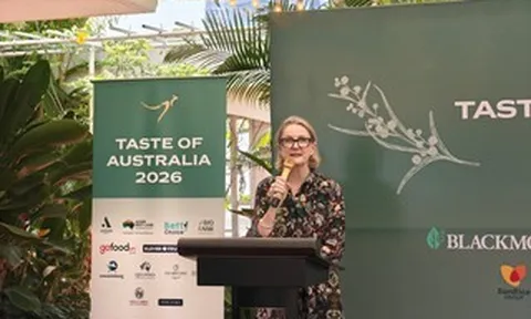 Nữ bếp trưởng Michelin Sam Trần làm đại diện "Hương vị Úc 2026"