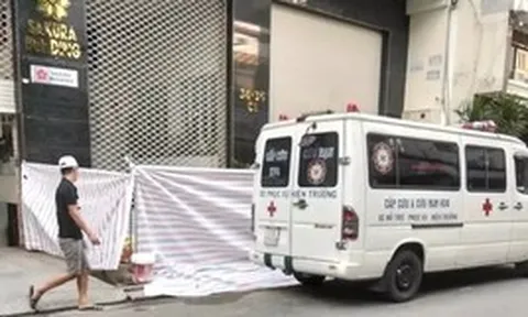 Nam sinh viên bất ngờ tử vong trên vỉa hè TPHCM