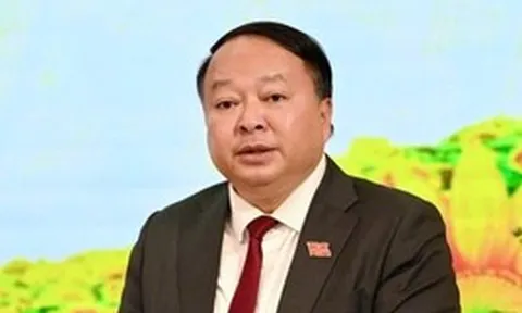 Ông Phan Huy Ngọc tái đắc cử Chủ tịch UBND tỉnh Tuyên Quang