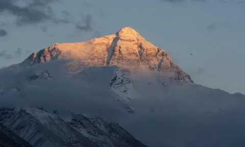 Everest có thật sự cao nhất thế giới?