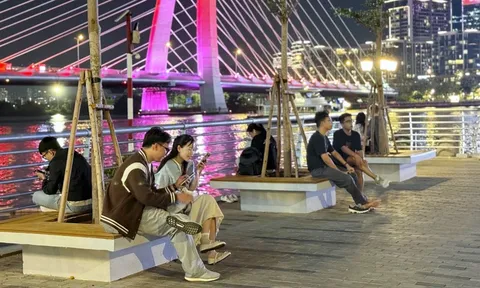 Dứt cảnh hàng rong bát nháo ở công viên Bạch Đằng mới