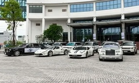 Đây là lý do ông Đặng Lê Nguyên Vũ chọn Rolls-Royce, Ferrari và Land Rover xuyên Việt lần này dù sở hữu rất nhiều xe từ thương hiệu đẳng cấp khác