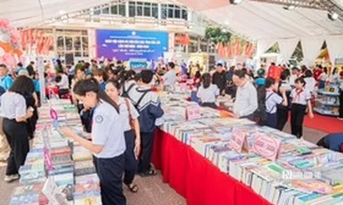Đắk Lắk: Lan toả đam mê đọc sách, đại sứ văn hóa đọc đến cộng đồng