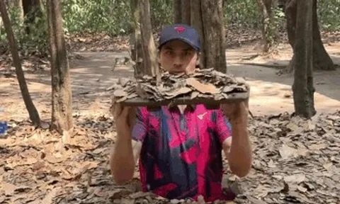 Tay vợt pickleball số 4 thế giới chui hầm, bắn súng ở địa đạo Củ Chi