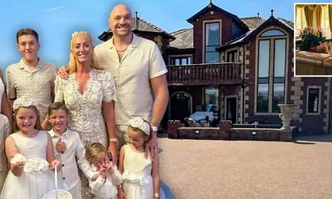 Kẻ biến thái mặc đồ ngủ đột nhập biệt thự nhà huyền thoại quyền anh Tyson Fury, đòi được nhận làm con nuôi