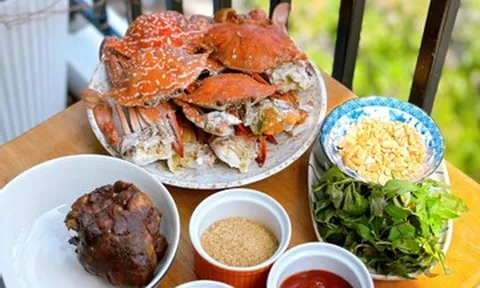 Ghẹ hấp bao nhiêu phút để chín tới và không rụng càng?