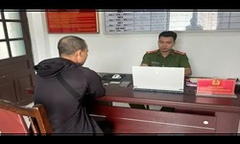 Tài khoản có khoản thu 1,8 tỷ đồng nhưng chỉ nộp thuế 5%: Công an yêu cầu người đàn ông 49 tuổi lên làm việc