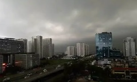 Mưa dông bao trùm miền Bắc, một người thiệt mạng