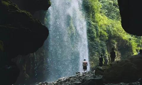 Cấm đưa khách vào thác nước 'bí mật' mới nổi gần đây ở Hà Giang