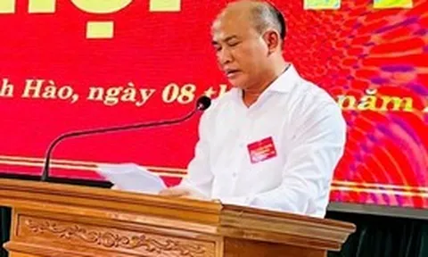 Một Chủ tịch xã xin nghỉ việc