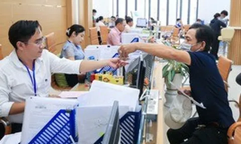 Những đối tượng nào được đề xuất tăng lương cơ sở lên 2,53 triệu đồng/tháng?