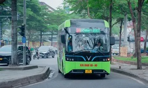 Thông báo quan trọng tới tất cả người dân đi xe buýt ở Hà Nội