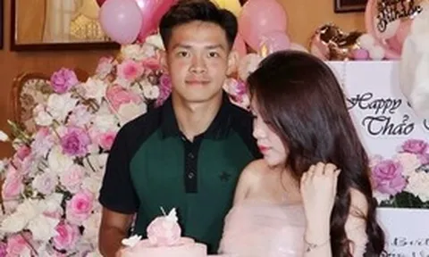 Tiền đạo U23 Việt Nam góp mặt vào danh sách "bố bỉm sữa" ở tuổi 23