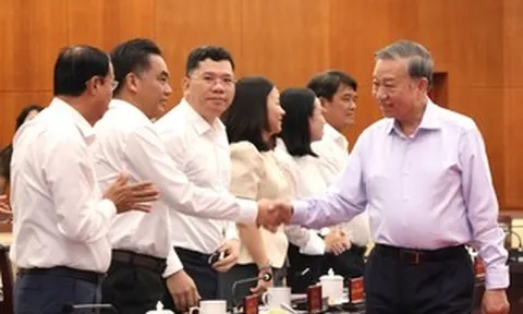 Tổng Bí thư, Chủ tịch nước Tô Lâm đang làm việc với Ban Thường vụ Thành ủy TPHCM