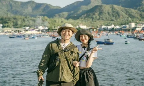 Đi Nha Trang dịp 30/4 - 1/5: Di chuyển, ăn chơi ra sao?