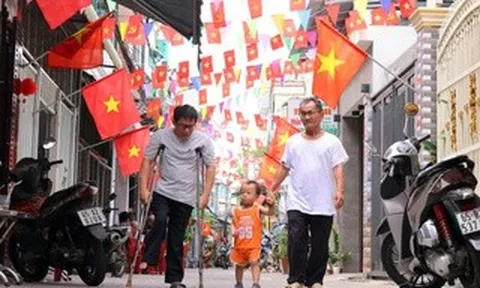 Hình ảnh Cần Thơ rực rỡ cờ hoa