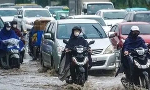 Không khí lạnh tràn xuống, miền Bắc tiếp tục mưa to