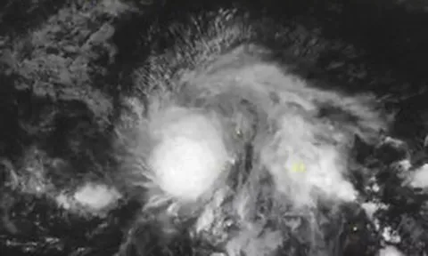 Bão Hagupit xuất hiện, Việt Nam có bị ảnh hưởng không?