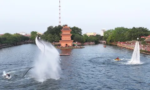 Bài học sau sự cố VĐV flyboard và du khách 'chìm' dưới hồ ở Ninh Bình
