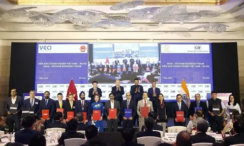 Doanh nghiệp Việt Nam - Ấn Độ ký nhiều thỏa thuận hợp tác về hàng không, du lịch, logistics, công nghệ