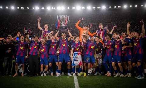 Barcelona đánh bại Real Madrid lên ngôi vô địch La Liga kiếm được bao nhiêu tiền?