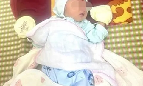 Bé trai sơ sinh bị bỏ trước cổng chùa ở Bắc Ninh, kèm thư nhờ cưu mang